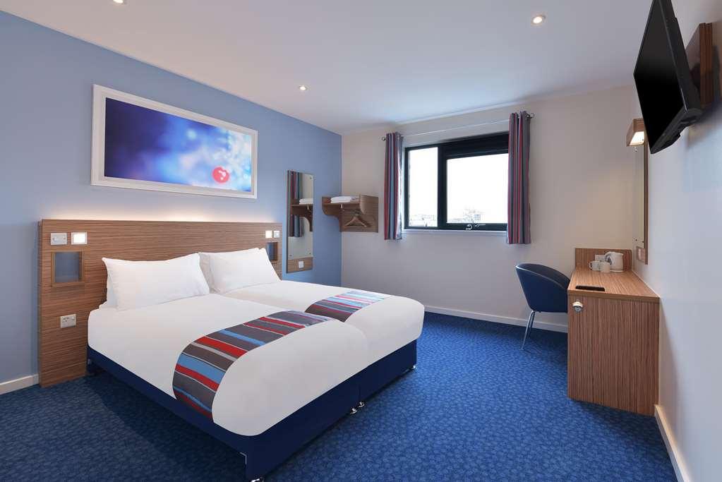 Travelodge Colwyn Bay Олд Колвин Номер фото
